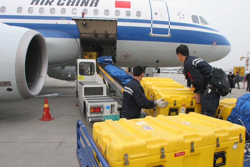 成都航空物流運(yùn)輸